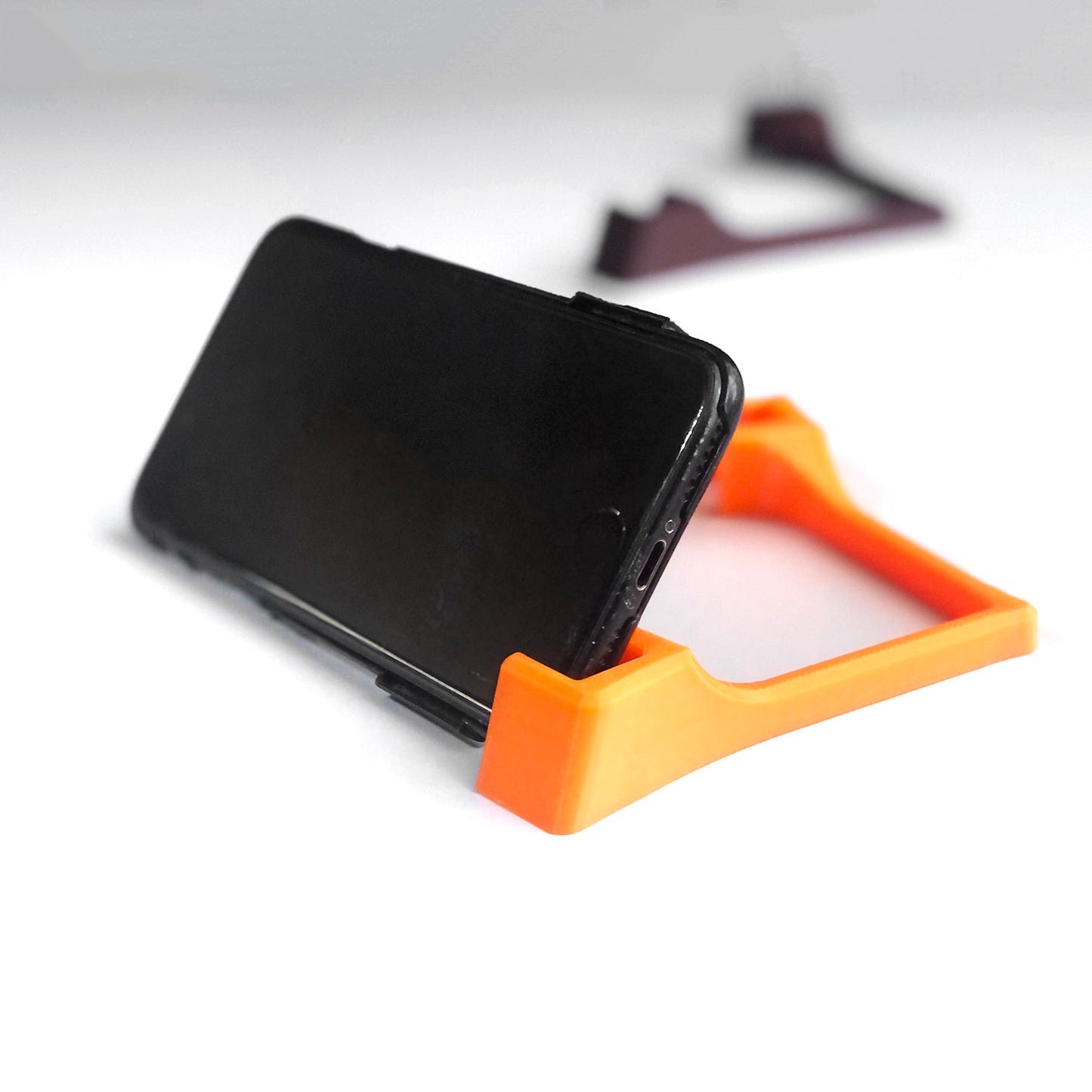 Arrow desk phone stand